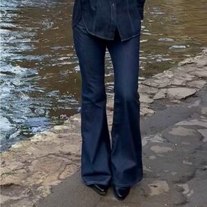 SOLD OUT - COS Relaxed Bootcut Denim Blue Jeans Pants Size 26